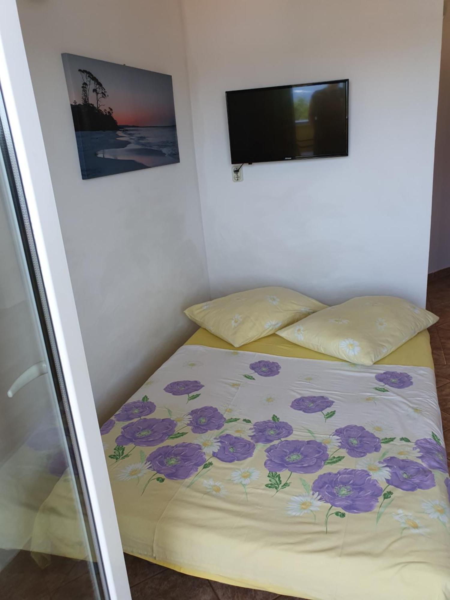 Apartment Jelena *